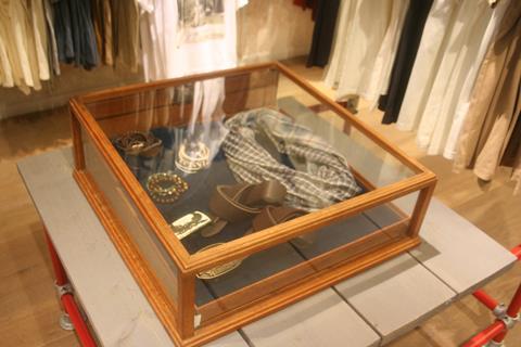 River Island, Swindon